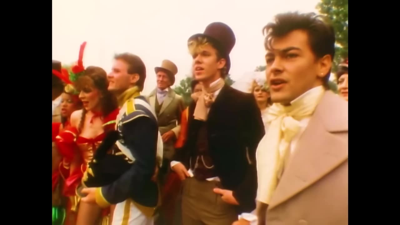 Culture Club - Karma Chameleon (Official Music Video)