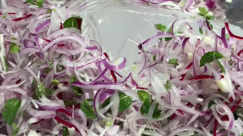 Dahi Bhalle- Dahi Bhalla Pakistan Street Food