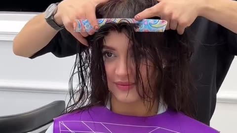 Curl hair cutting