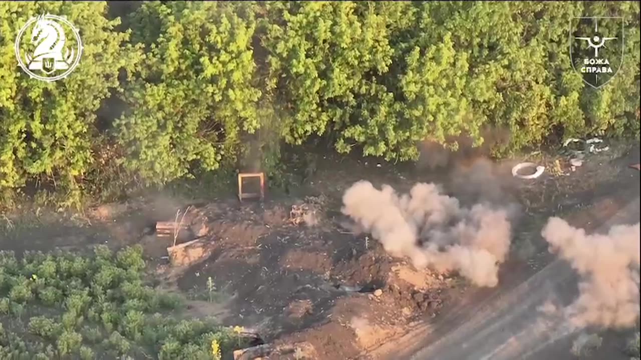 Ukrainian Troops Leave after a Cluster Shelling, Danger Close