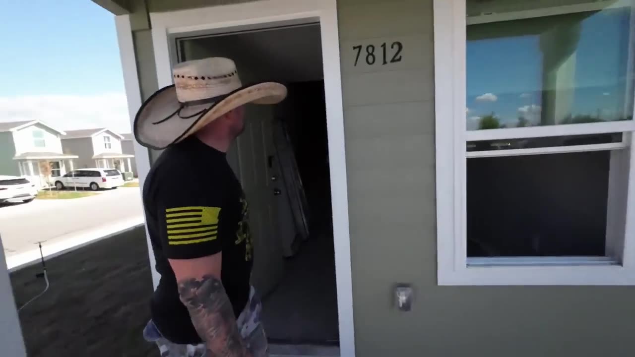 TINY HOMES IN TEXAS SOLD OUT - AMERICANS NOW LIVING IN THE THIRD WORLD