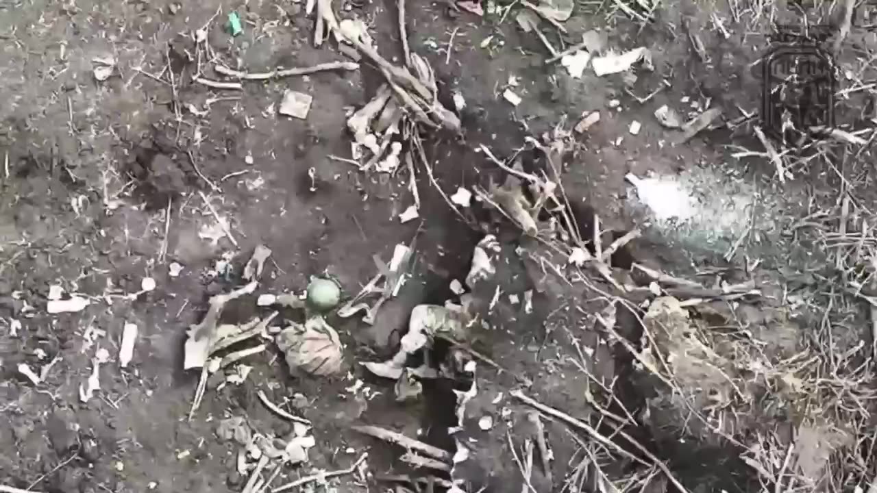 5 Minutes of Terrorizing Russians With Grenades