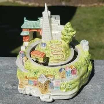 Otagirl Japan: Porcelain Animated Music Box Trolley Car - San Francisco