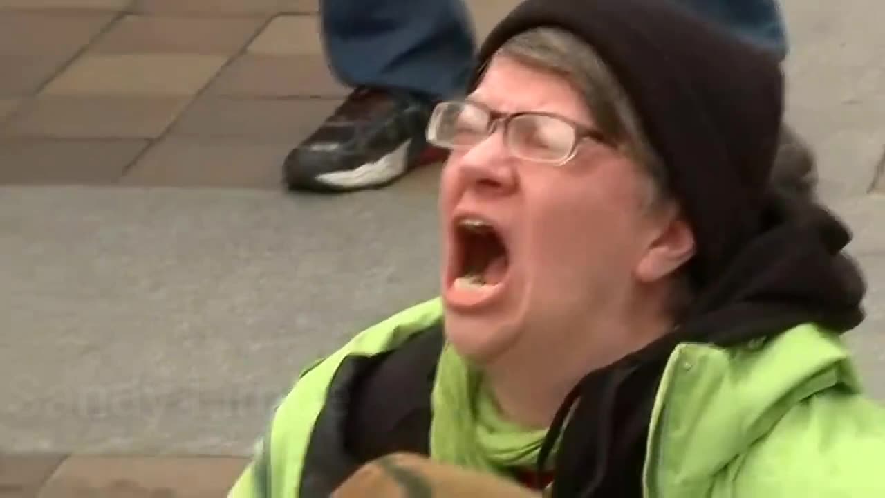 Woman Screams as Donald Trump is Sworn In as President