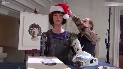 Robot artist Ai-Da gives Christmas greetings