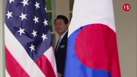 South Korea's Yoon joins Biden for Colonnade walk at White House