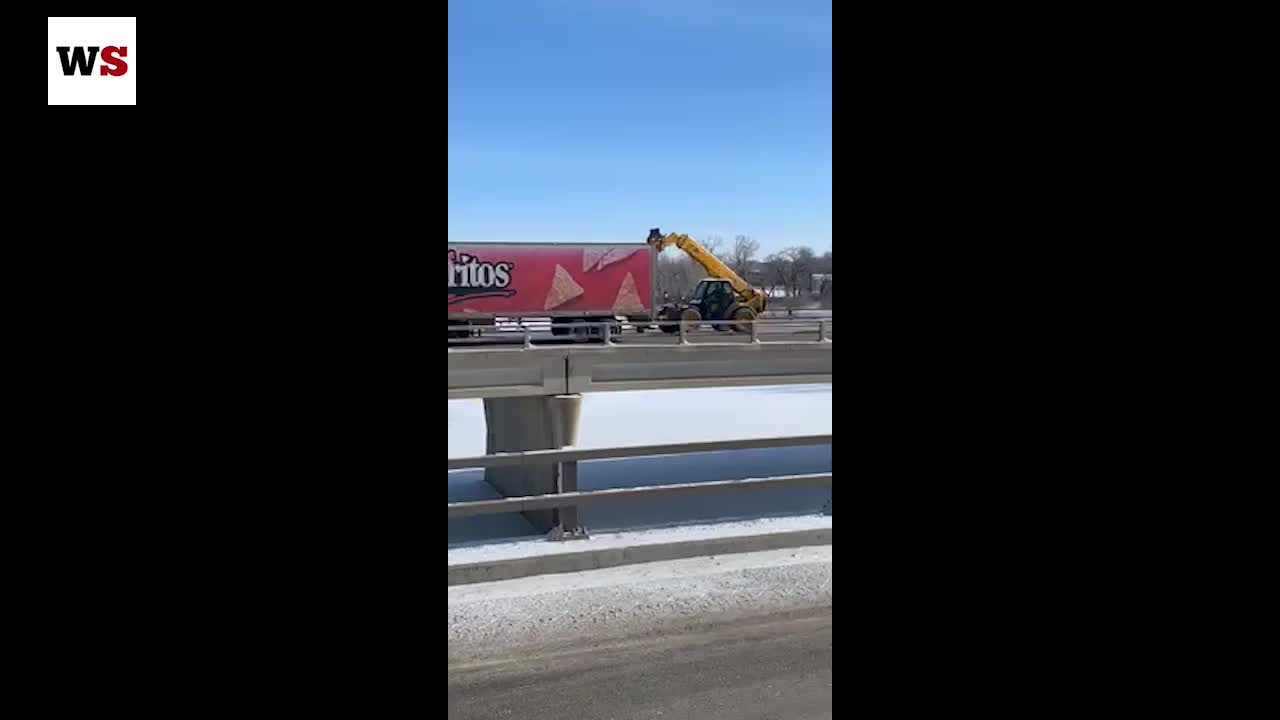 Blockade on Hwy. 2 just north of Fort Macleod on the Old Man River bridge