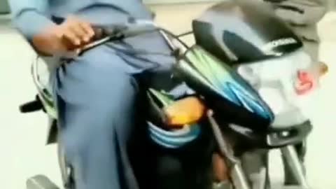 Funny Bike Accident Video 🤣🤣