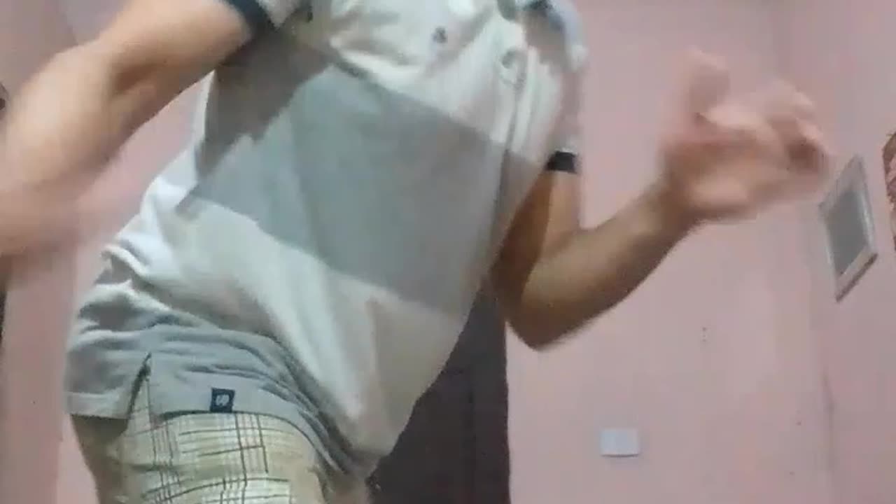 Vou saltar eita quase deu errado quem eu eu mesmo não vou não k keto cadê tu