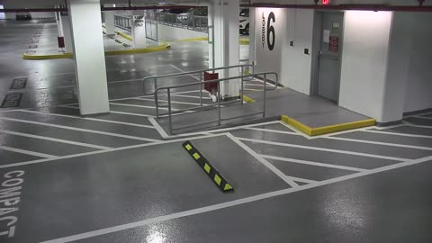 6082RHOBG3G306ANorthLobby_2021-01-06_10h00min01s883ms.mp4