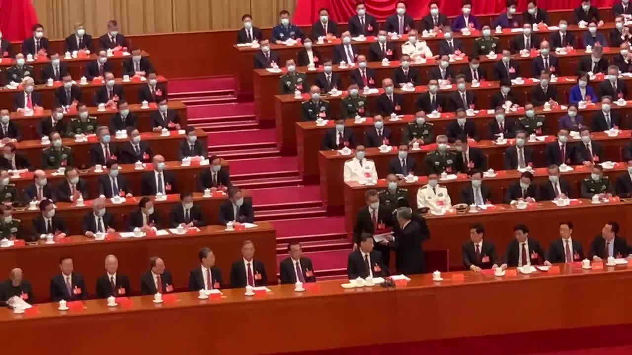 Emperor Xi just had his predecessor Hu Jintao hauled out of the CCP summit on live TV