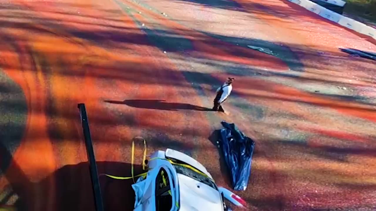 hydraulic press vs Lamborghini