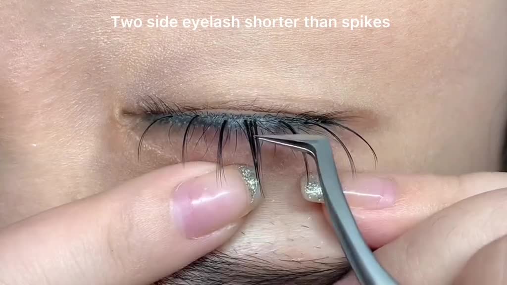 Add a little more to your eyelashes