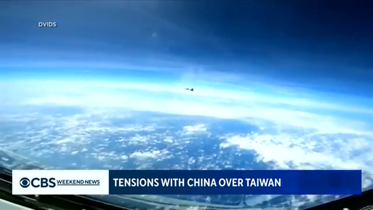 Video shows Chinese warship coming near U.S. missile destroyer in Taiwan Strait