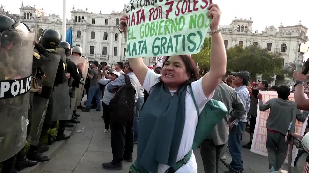 Protests erupts in Peru ahead of APEC summit