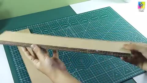 DIY carboard shelf