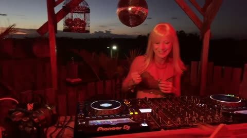 Amber Long _ Melodic House Sunset mix