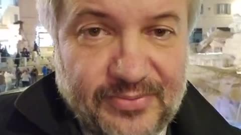 🔴 Sen. Claudio Borghi - Diretta: dalla fontana di Trevi. Quelli che non hanno ancora capito nulla.