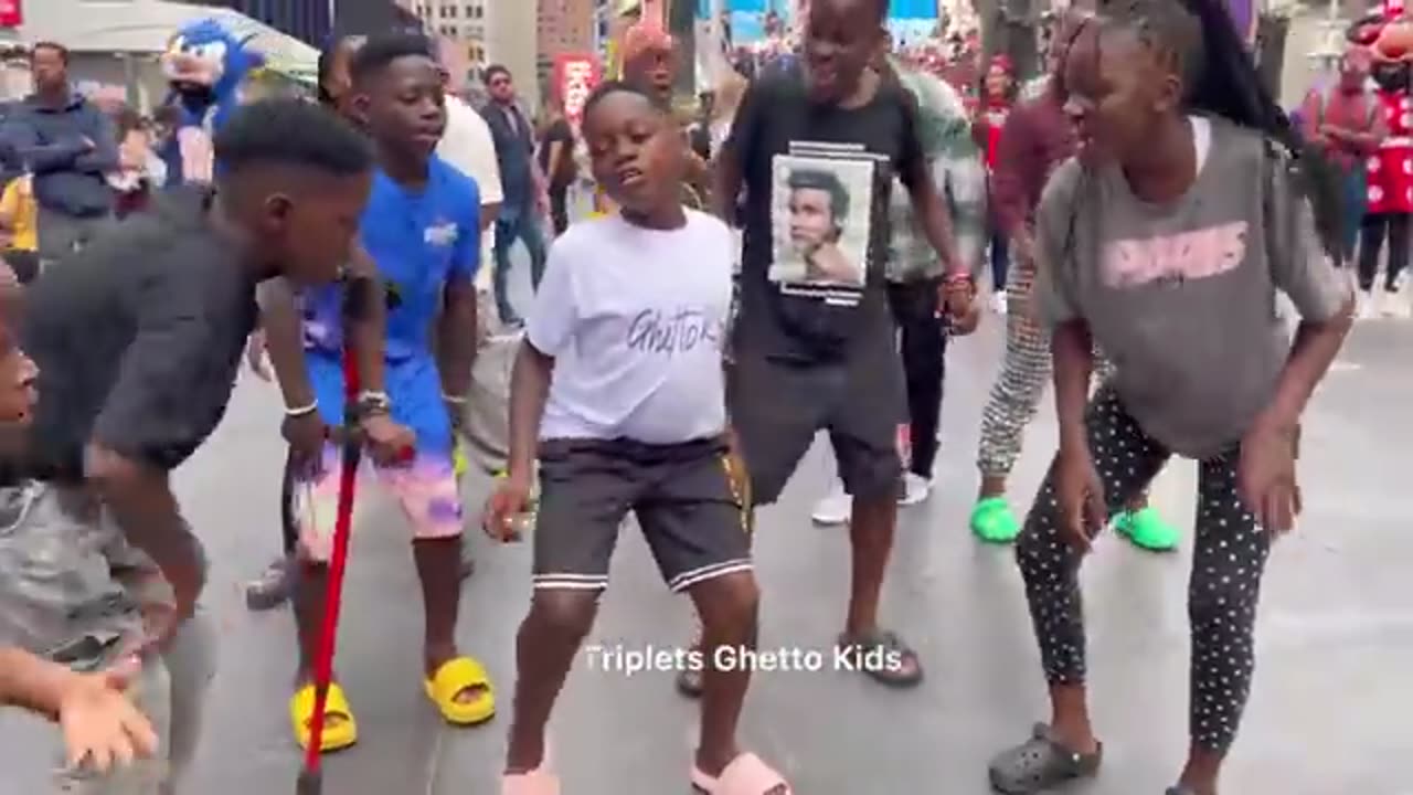 Ghetto Kids - Dance at Time Square New York