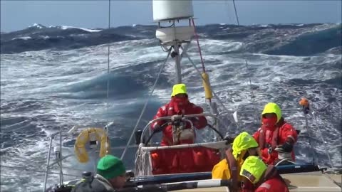 Clipper Race_ Pacific Crossing and Huge Waves