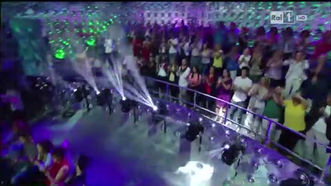 RAIUNO - Reazione A Catena-La Catena Musicale (09/08/2016)