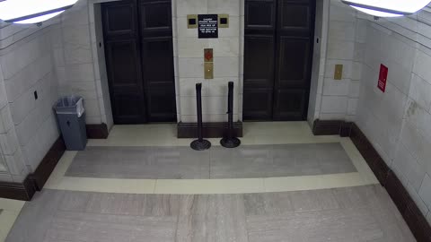 7217USCS03GalleryLobbyElevators17-18_2021-01-05_00h00min00s520ms.mp4