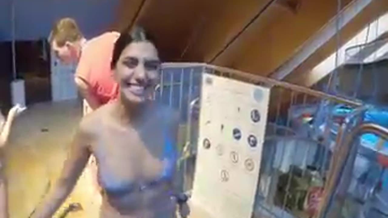 EPIC SAVE on the Magic Eye Water Slide at Galaxy Erding Germany