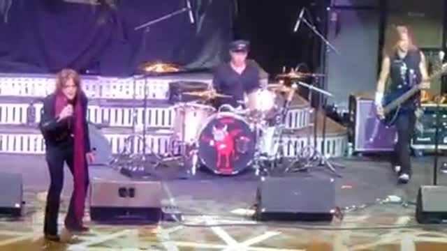 Bad Marriage "Old School Stereo"