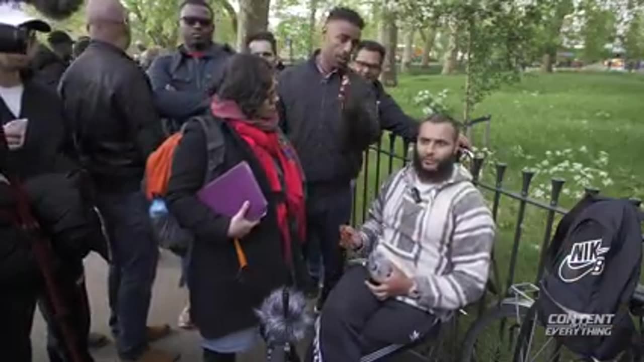 Police Called For Mohammed Hijab Speakers' Corner DJ Riza