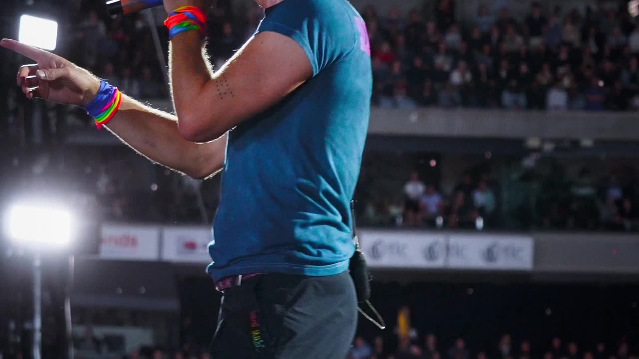 Coldplay Singer Falls Into Hole on Stage