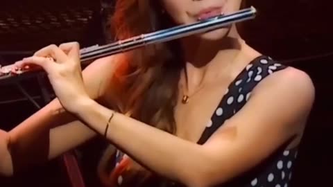 🎶