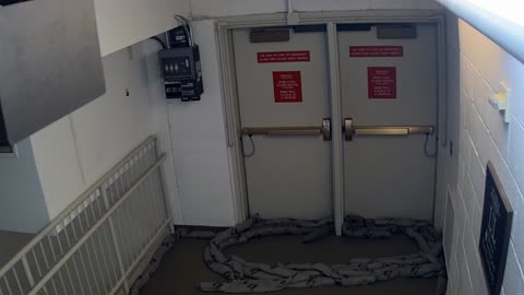 7174CVCULStair8EExit_2021-01-05_02h20min00s930ms.mp4