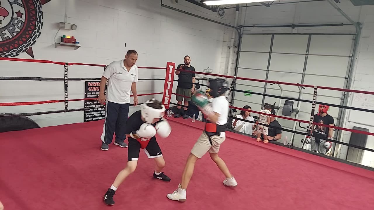 Joey sparring Jacob 3 4/14/23