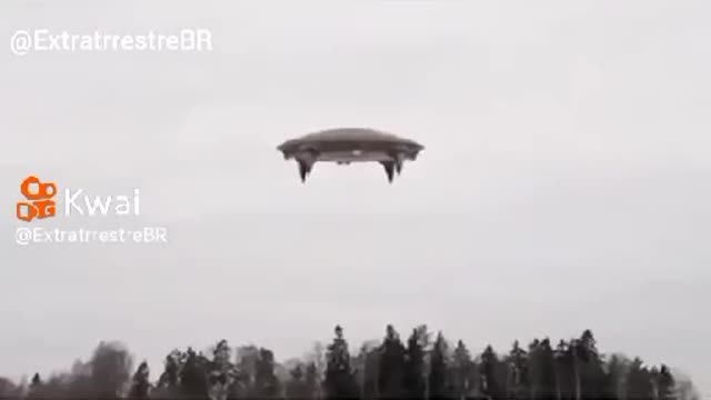 FLAGRANTING UFO LANDING WATCH THE VIDEO AND SHARE