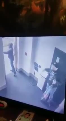 FRODE ELETTORALE USA 2020 - Senatore del congresso apre la porta ai "manifestanti"