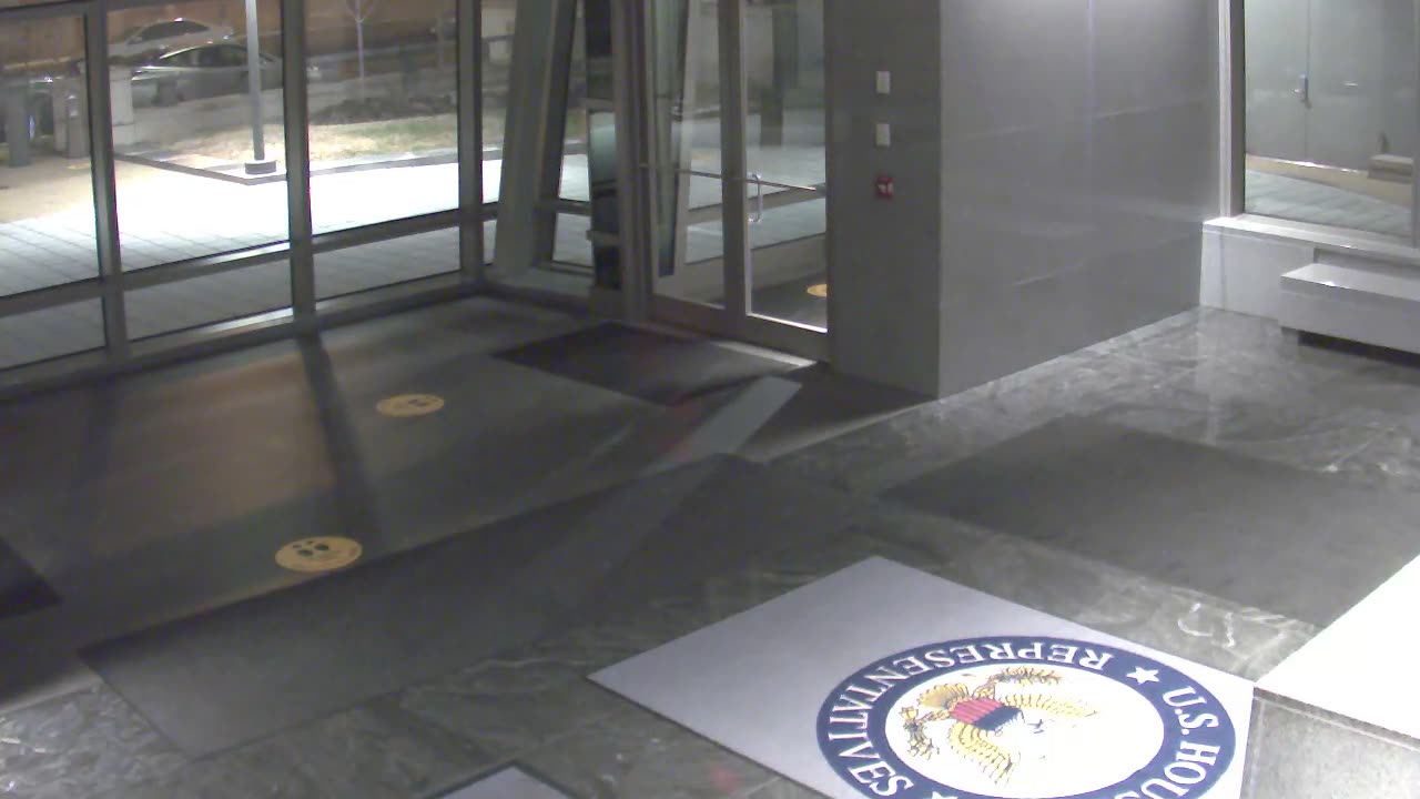 8484OHOB01ScreeningEast_2021-01-05_18h40min02s277ms.mp4