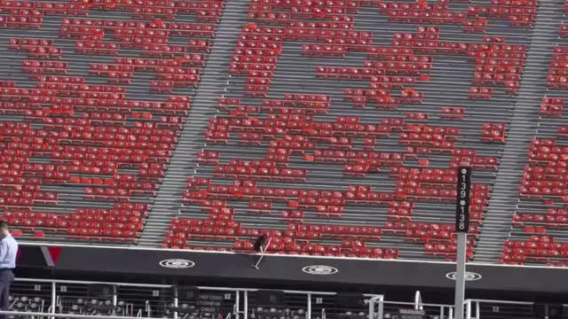 71_Ut students travel for Georgia game