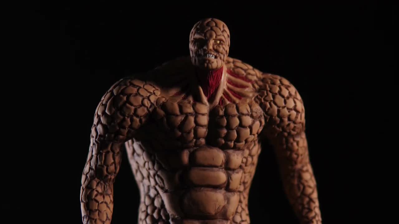 Sculpting Ancient Armored Titan _ Attack On Titan _ Shingeki No Kyojin