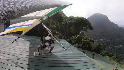 The time I almost DIED 💀☠️ hang gliding in Brazil 🇧🇷