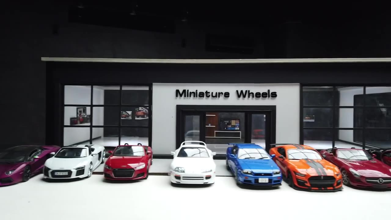 Miniature Luxury Car Dealerships 1-18 scale Diorama for Model Cars