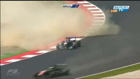 F1 multiple crash - hard on the chasi