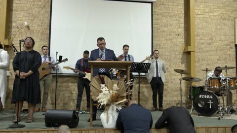Pastor Peter Field Beyond the Bubble Final Night Brisbane Conference