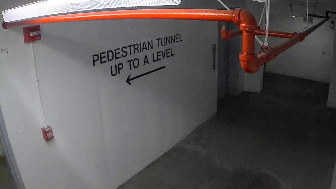 6013WHUGGELobby_2021-01-05_16h33min58s680ms.mp4