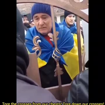 Ukriane nationalists attempt to seize Orthodox Church