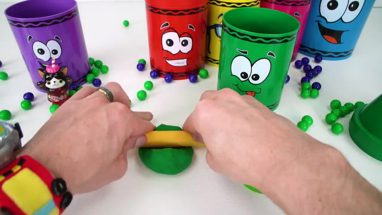 Best Toy Learning Video for Toddlers and Kids Learn Colors with Surprise Crayons!