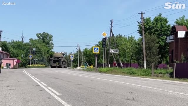 Ukrainian rocket launcher transported through Donetsk