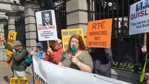 Julie Phibbs et al at a Free Speech protest at Leinster House 8-07-23