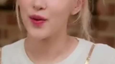 Season’s_Greetings__From_HANK___ROSÉ_To_You_[2024]_Preview