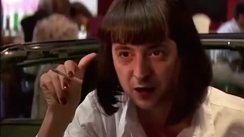 Mia Wallace-Zelensky 🎬