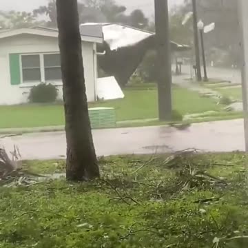 Hurricane Ian Tears Roof Apart from Fort Myers Home